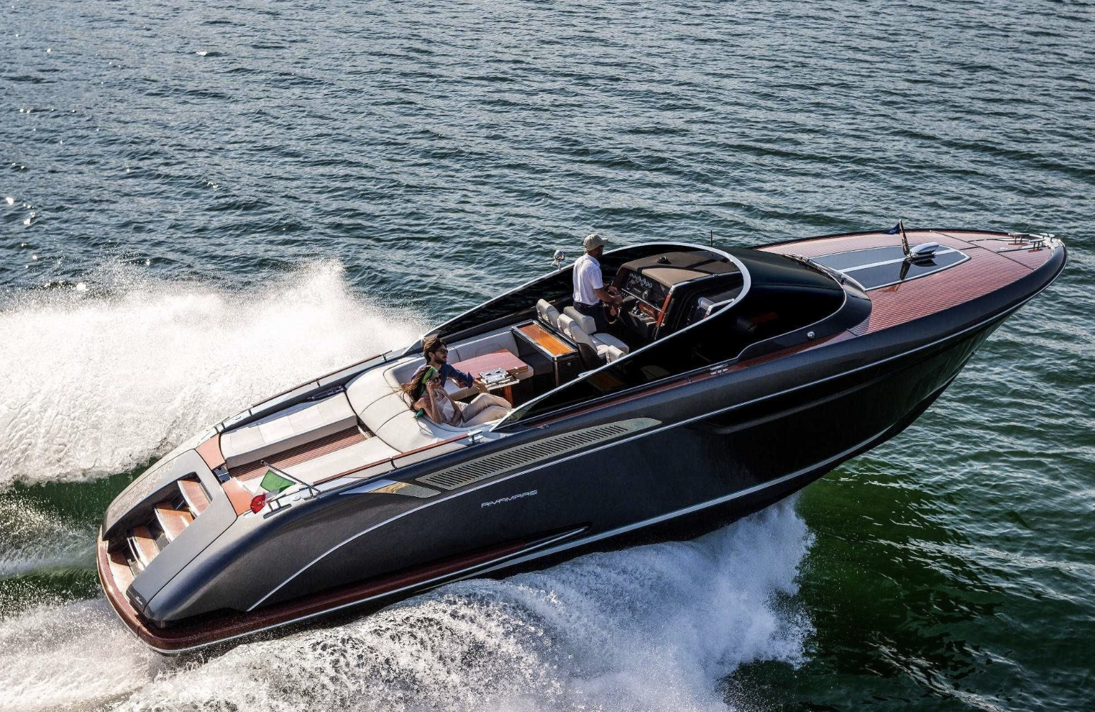 RIVA 38' RIVAMARE